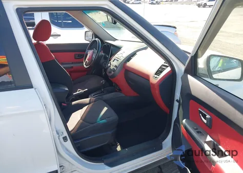 2010 Kia Soul +/!/Sport from USA, damaged, VIN KNDJT2A2XA7054101